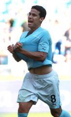 Italiano: Sem Paulinho, Inter de Milão mira outro volante da Seleção