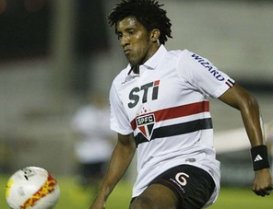 Temendo desmanche, Fluminense sonda lateral do São Paulo