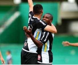 Oficial! Lateral se despede e deixa Ponte para fechar com Santos