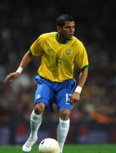 Brasil 2013: Daniel Alves vê taça como ‘candidatura’ a título mundial
