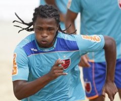 Série B: Sport confirma conversa e pode fechar com ex-atacante do Flamengo