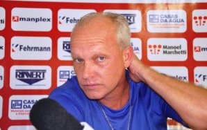 Campeão Catarinense, Mauro Ovelha analisa novas propostas