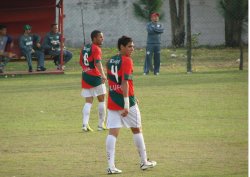 Zagueiro da Portuquesa comemora estreia pelos profissionais