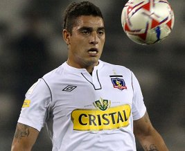 Portuguesa contrata defensor que estava na mira do Santos