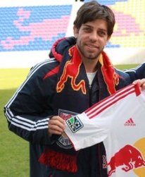 Ídolo do Vasco surpreende e rescinde com New York Red Bulls