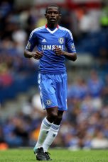 Ramires, hoje no Chelsea, quer encerrar a carreira em time da Série B