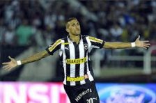 Copa do Brasil: Atacante minimiza críticas da torcida no Botafogo