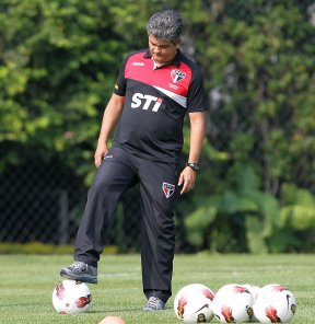 São Paulo anuncia demissão de Ney Franco e Muricy fica próximo 2 0002048083201 img