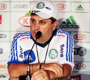 Série B: Gilson Kleina exalta retorno de "meia de vidro" ao Palmeiras 2 0002048083215 img