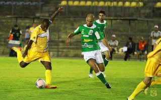 Brasiliense 0 x 1 Luverdense - LEC mostra força fora de casa 2 0002048083735 img