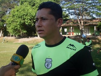 Série D: CSA-AL apresenta atacante experiente no futebol nordestino