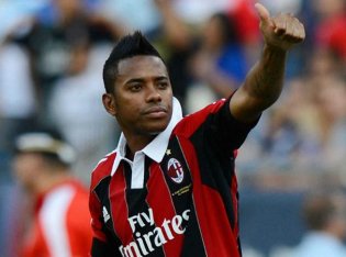 Santos diz estar ‘fazendo as contas’ para ter atacante do Milan