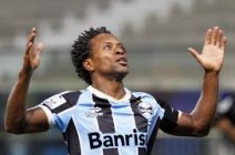 Veterano fica fora de treino, mas não preocupa Grêmio