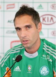 Fernando Prass está ansioso para volta do Palmeiras ao Pacaembu