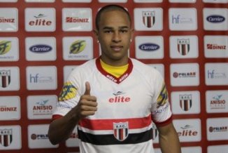 Série D: Botafogo-SP apresenta ex-lateral do Cruzeiro