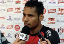 Série B: Contestado pela torcida, meia deve perder vaga no Joinville