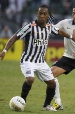 Exame aponta lesão e volante pode desfalcar Santos contra Portuguesa