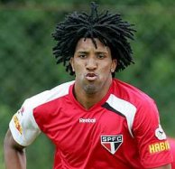 Cortez assina com o Benfica e provoca São Paulo 2 0002048085440 img