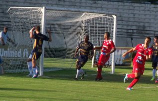 São Bento 1 x 1 Grêmio Osasco – Henal brilha e garante empate ao Bentão