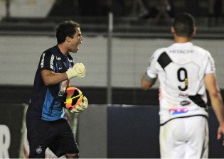Ponte Preta 0 x 0 Bahia – Herói vira vilão e caldeirão vira casa da mãe joana!