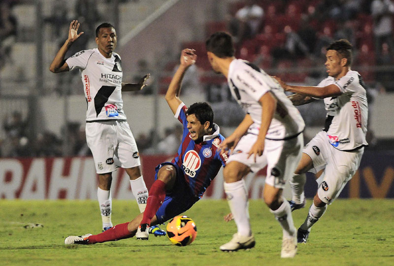 Blog do Ari: Egoísmo de William prejudica a Ponte Preta