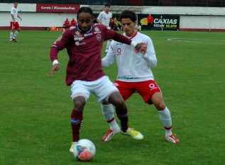 Caxias 1 x 0 Mogi Mirim – Gaúchos vencem ‘batalha’ e dominam Grupo B!