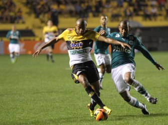 Criciúma 0 x 0 Goiás – Renan garante um ponto fora de casa!