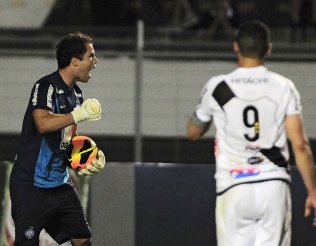 Polêmica! Técnico da Ponte diz que ordem era para meia bater pênalti