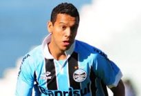 Lesão tira volante do Grêmio por pelo menos 15 dias