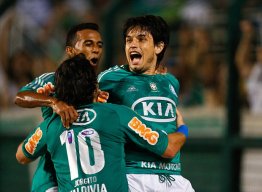 Além de Maikon Leite, Ponte pode acertar com meia do Palmeiras