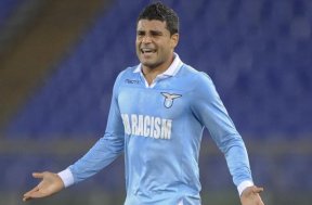 Frustrado, Santos agora quer meia da Lazio-ITA