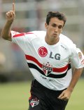 Santos diz estar perto de contratar ex-atacante do São Paulo 2 0002048087153 img