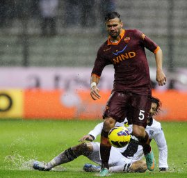 São Paulo pode contratar campeão da Libertadores pelo Timão