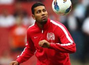 Flamengo confirma lateral e assina por dois anos