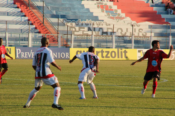 SÉRIE D: Botafogo-SP e Penapolense têm sábado de vida ou morte