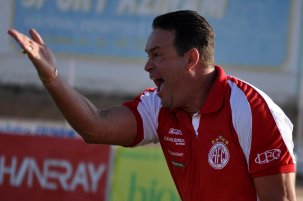 Com números favoráveis, Roberto Fernandes deixa o comando do América–RN 3 0002048088286 img