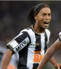 “Há pouco tempo diziam que estávamos acabados”, dispara R10