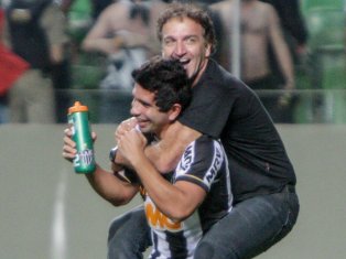 “Vamos brigar por um título na Copa do Brasil”, provocou Cuca