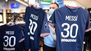 Michael Jordan lucra R$ 37 milhões com chegada de Messi ao Paris Saint-Germain