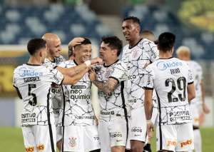 Sylvinho aposta em experiência do grupo para Corinthians fazer frente ao Flamengo
