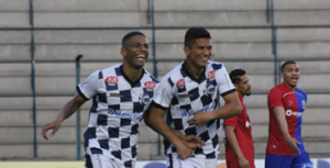 Série C: Técnico do São José-RS enaltece vitória, mas afirma: 'Ainda temos quatro decisões'