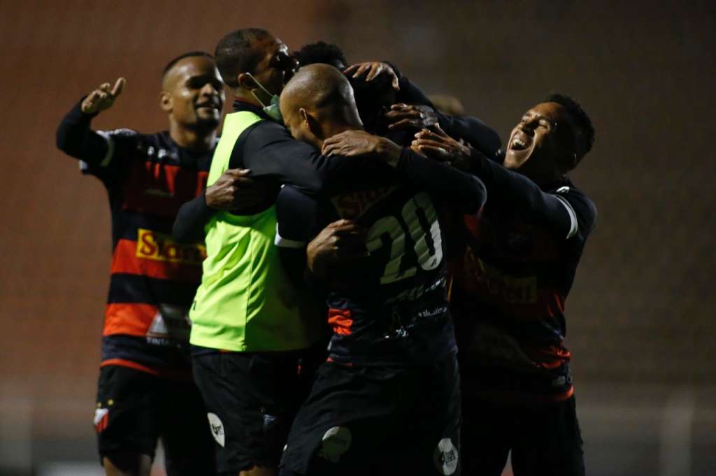 Ituano-SP 3 x 0 Criciúma-SC – Galo de Itu vence duelo direto e assume 3º lugar no Grupo B