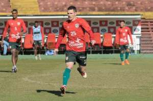 Série D: Volante comemora rápida adaptação na Portuguesa: 'Já conhecia o trabalho'