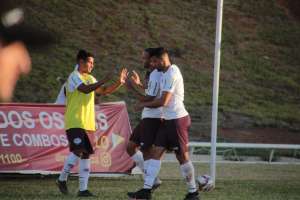 Patrocinense-MG 0 x 2 Ferroviária-SP - Locomotiva cada vez mais perto do mata-mata