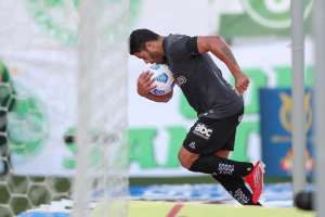 Na liderança com o Atlético, Hulk fala da dificuldade do Brasileirão e avisa: 