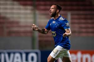 Série B: Giovanni minimiza gol em empate do Cruzeiro e desabafa: 