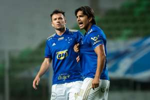 Série B: Apesar de novo empate, Marcelo Moreno elogia 'grande jogo' do Cruzeiro