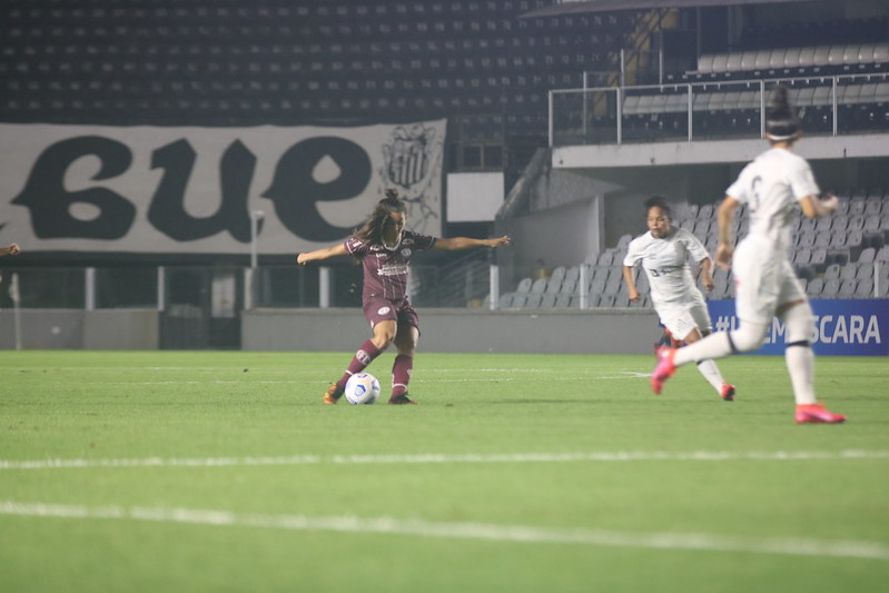 BRASILEIRÃO FEMININO: Luciana e Rafa Mineira brilham para garantir Ferroviária na semifinal