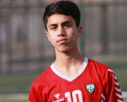 Jovem jogador da seleção de base do Afeganistão é um dos mortos durante fuga após tomada de poder do Talibã