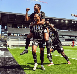 FRANCÊS: Com fraca atuação de brasileiros, Lyon perde do Angers